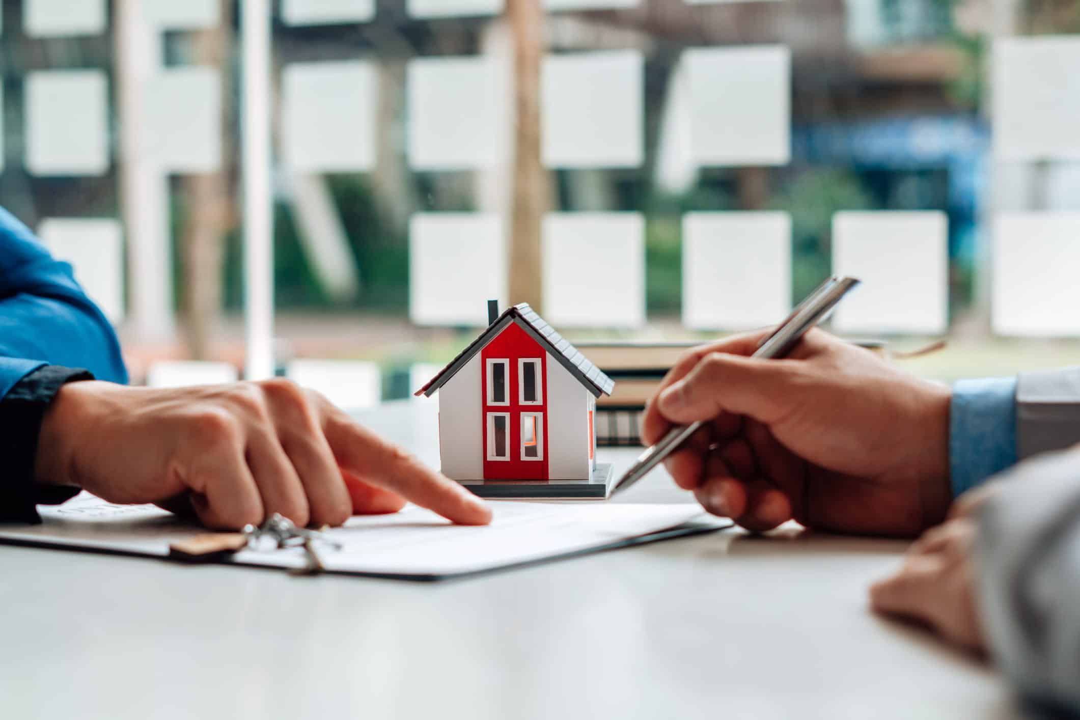 landlord in a meeting with tenants